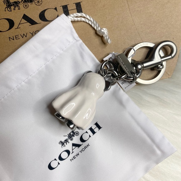 COACH 2024 HALLOWEEN Ghost Bear Bag Charm Keyring CW483 New With Dust Bag Box - Picture 3 of 4